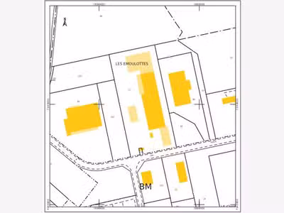 Bâtiment industriel 2600m² à louer à Neufchâteau