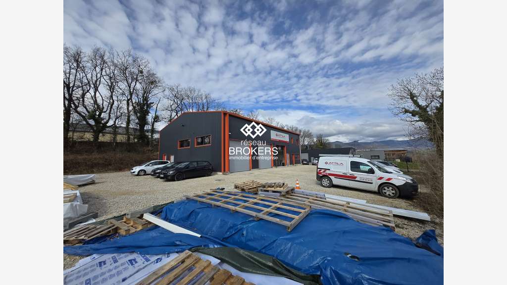 Bâtiment neuf à louer à Bellegarde sur Valserine