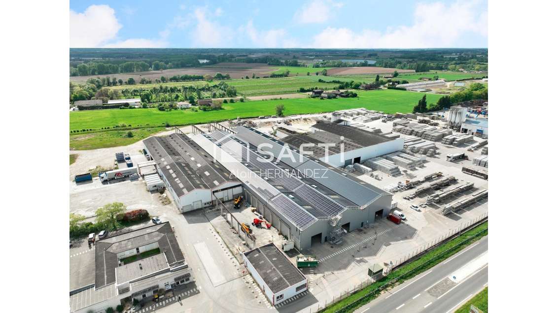 Loue bâtiments industriels fonctionnels à Tonneins