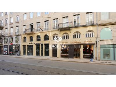 Location Locaux commerciaux - Boutiques à Saint-Étienne