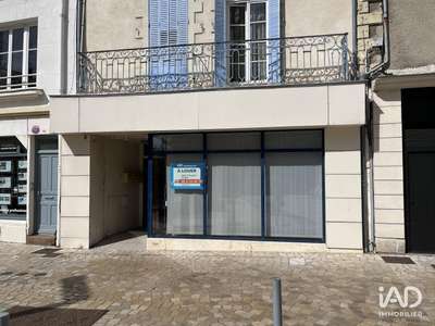 A louer boutique 68m² face aux Halles à Ancenis