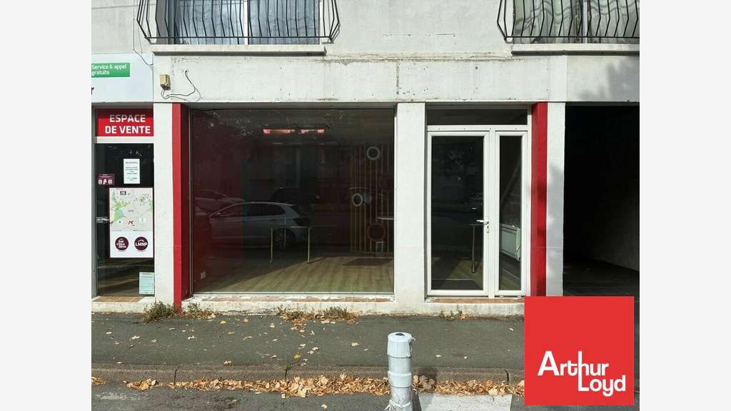 Location local commercial 30m² à La Roche-sur-Yon