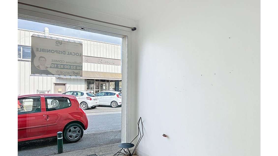 Location magasin 60m² idéalement situé à Lésigny