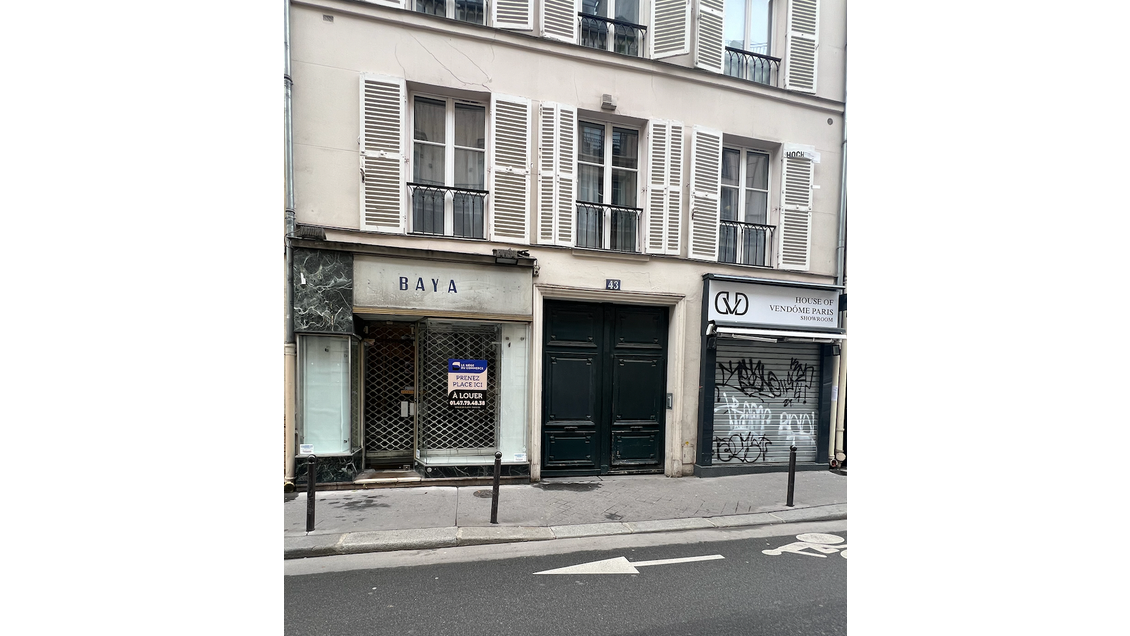 Location pure boutique 39m² à Paris 10e