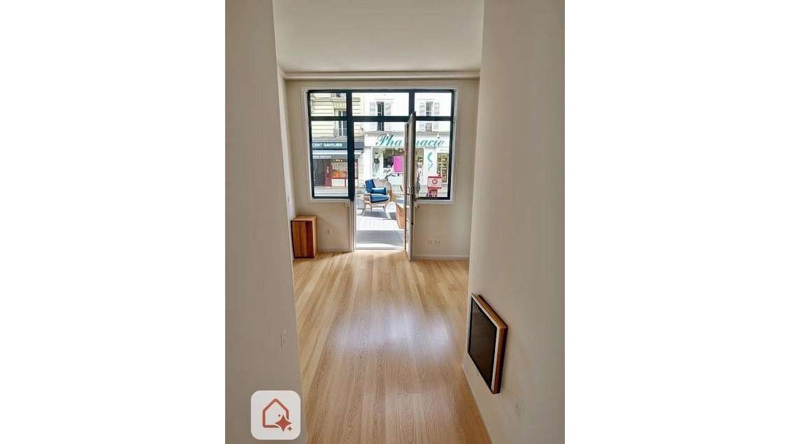 A louer local commercial neuf 16m² à Paris 14e