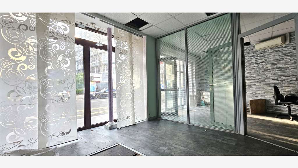 Location boutique prox Jardin des Plantes 75005