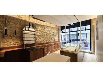 Location Locaux commerciaux - Boutiques à Paris 12e