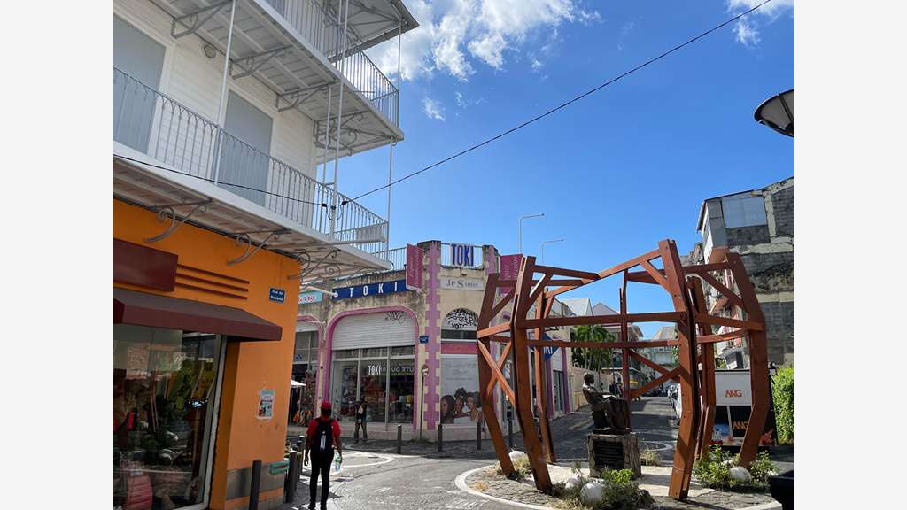 A louer boutique rue piétonne 45m² Pointe à Pitre