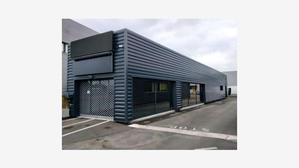 A louer local commercial 160m² à Tonnay-Charente