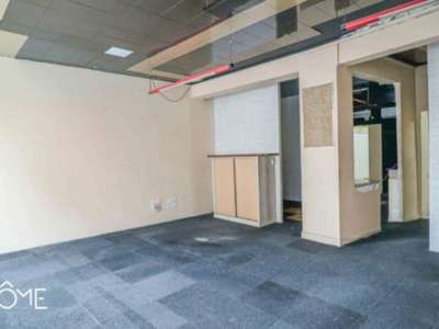 Loue local commercial 288m² à Brive-la-Gaillarde