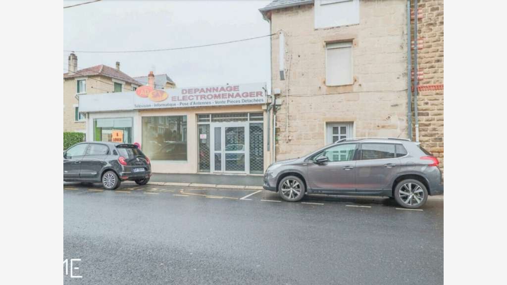 Loue local commercial 288m² à Brive-la-Gaillarde
