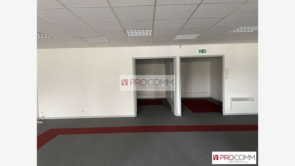 A louer bureaux 150m² R+1 à Mainvilliers