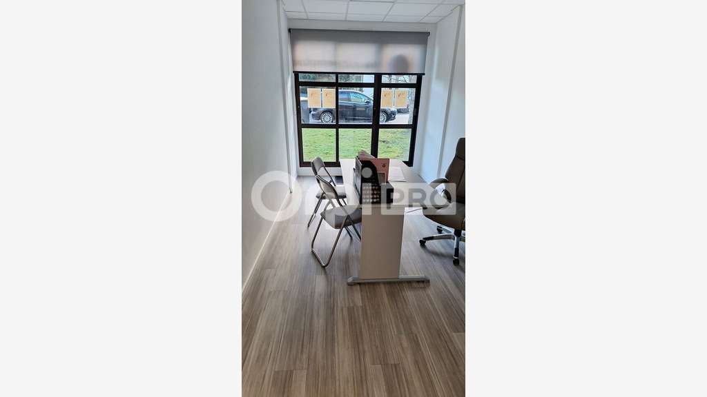 Bureaux 91m² à louer à Saint Nazaire Ouest