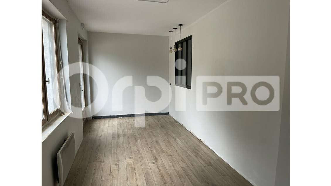 Bureaux refaits à neufs à louer à Limoges 