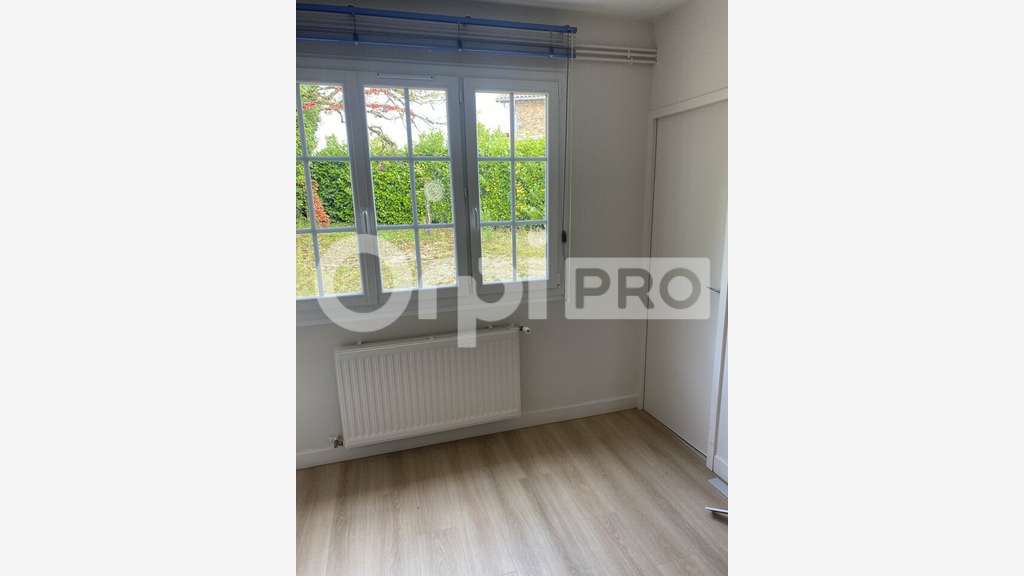 A louer bureaux meublé 19m² à Verneuil-sur-Vienne