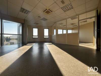 A louer bureaux de 210m² parfait état à Agnetz