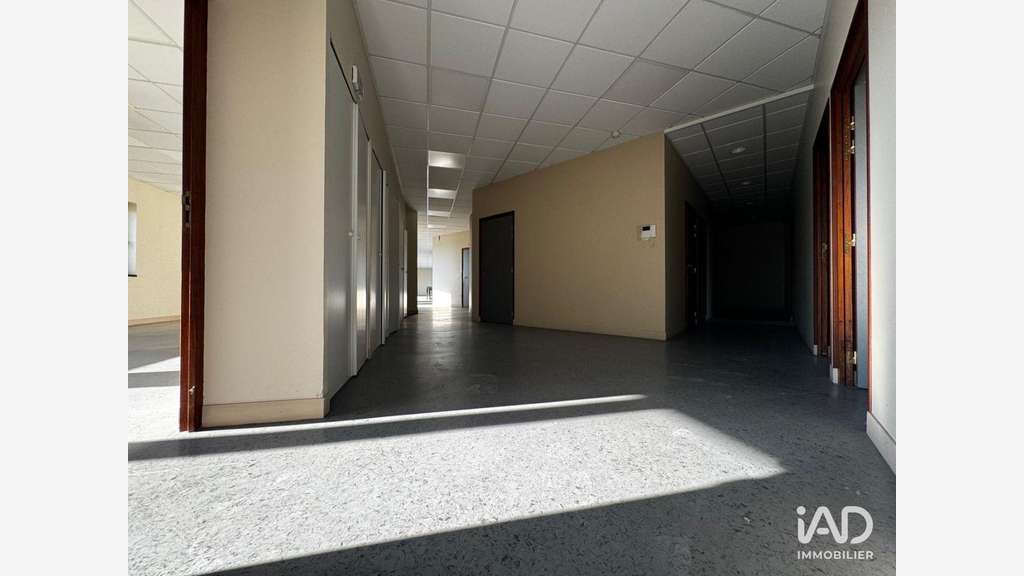 A louer bureaux de 210m² parfait état à Agnetz