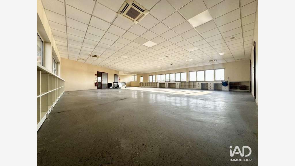 A louer bureaux lumineux de 270m² à Agnetz