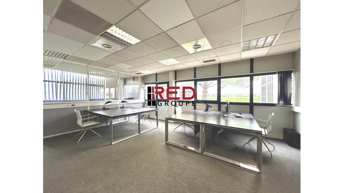 A louer bureau 50m² à Aix-en-Provence R+2 accès A8