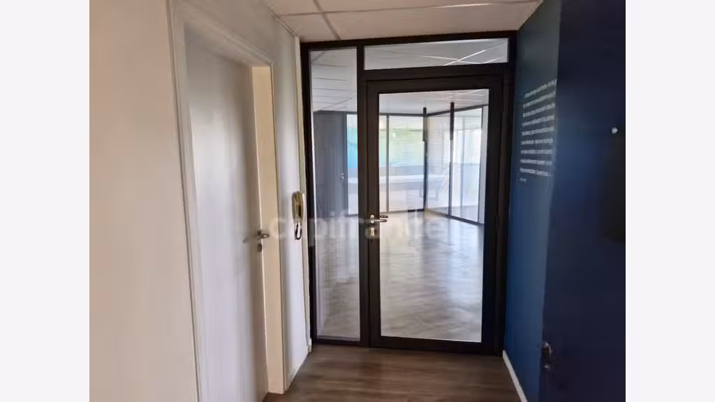 Plateau de bureaux 167m² à louer à Aix-en-Provence