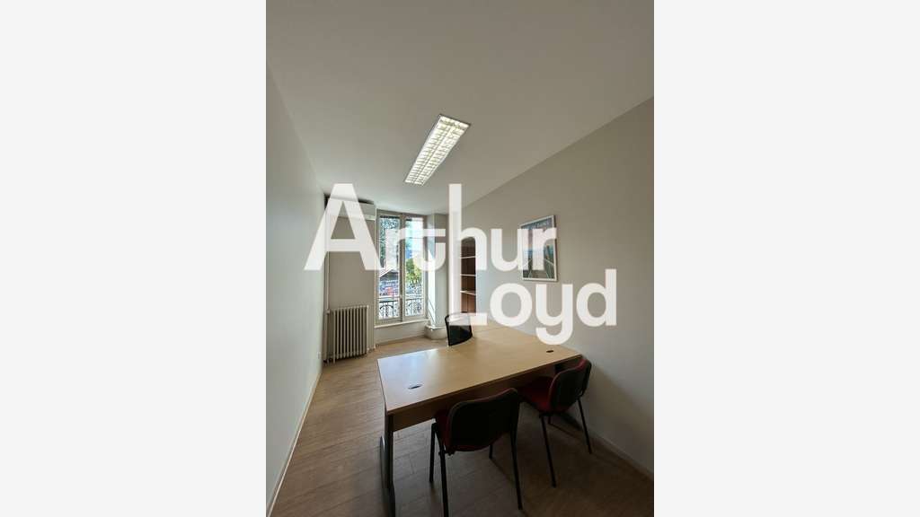 A louer bureaux 130m² Centre ville Aix-les-Bains