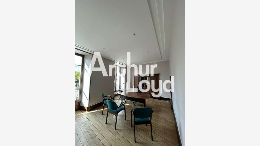 A louer bureaux 130m² Centre ville Aix-les-Bains