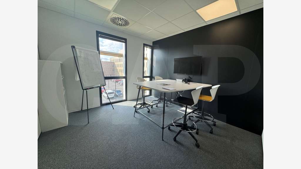 A louer bureau 101m² aménagé et cloisonné à Rennes