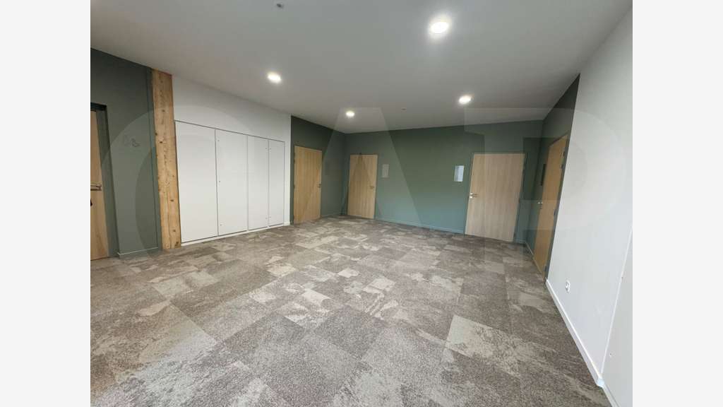 A louer bureaux 1227m² à Saint-Jacques-de-la-Lande