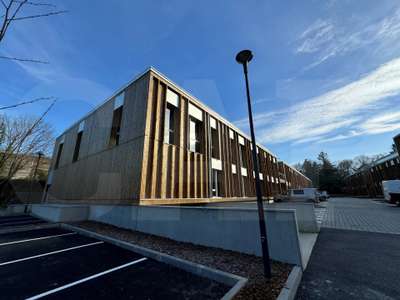 Location Locaux d'activités - Entrepôts à Saint-Jacques-de-la-Lande