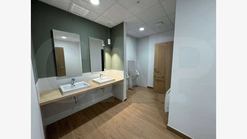 A louer bureaux 1227m² à Saint-Jacques-de-la-Lande