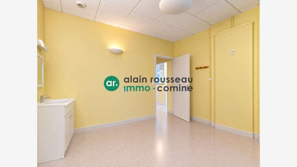 A louer bureaux de 12m² chacun à Angers Doutre