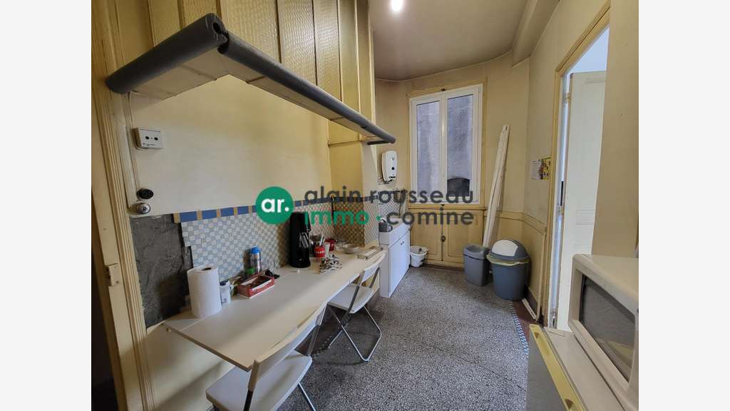 A louer bureaux 66m² R+2 hyper centre Angers Gare