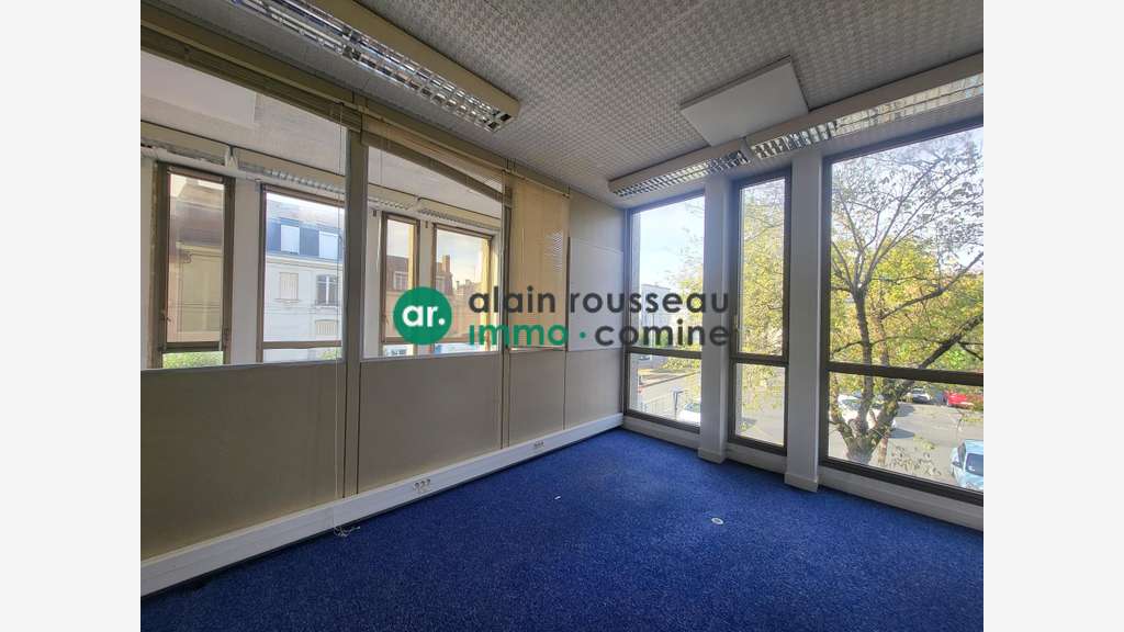 A louer bureaux ensoleillés 118m² prox gare Angers