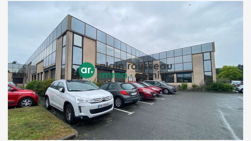 A louer plateau de bureaux 121m² à Angers Ouest
