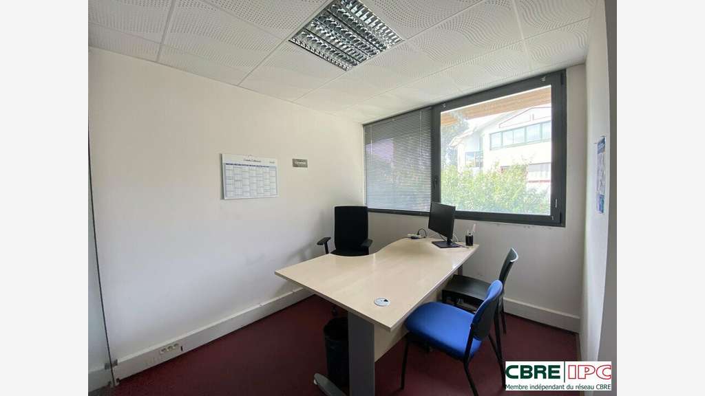 LOCATION - REF 8504FD