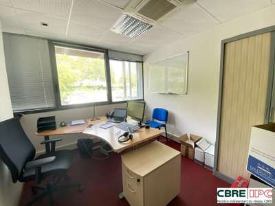 LOCATION - REF 8504FD