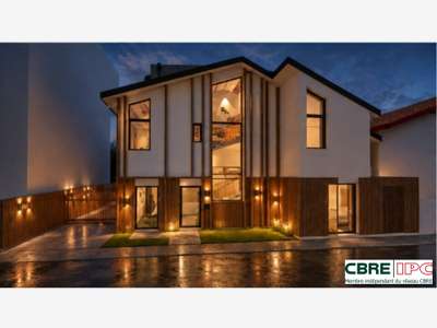 LOCATION - REF : 8496FD