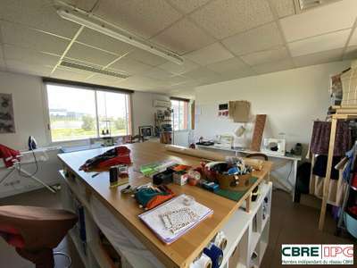 LOCATION - REF : 8520FD