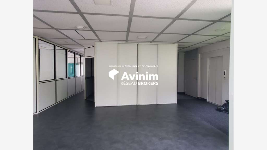 Plateau de bureaux à louer zone d'activité Vovray