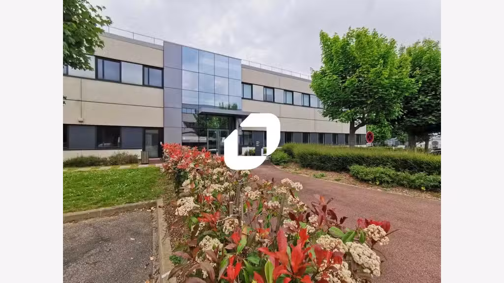 A louer Bureaux 303m² Antony