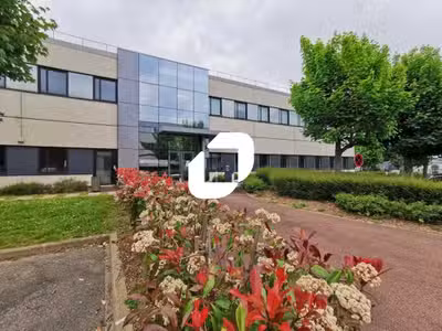 A louer Bureaux 303m² Antony