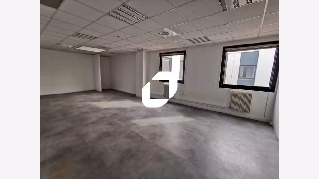 A louer Bureaux 1148m² Antony