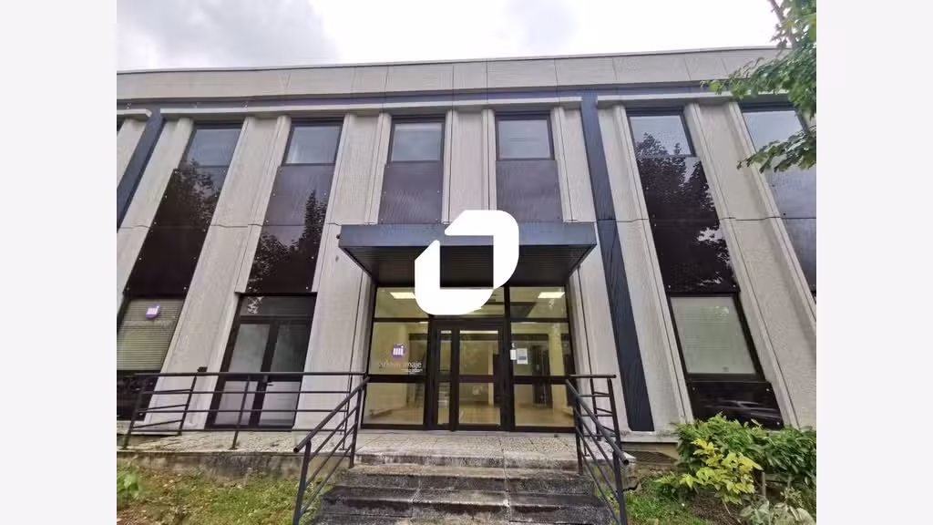 A louer Bureaux 1148m² Antony