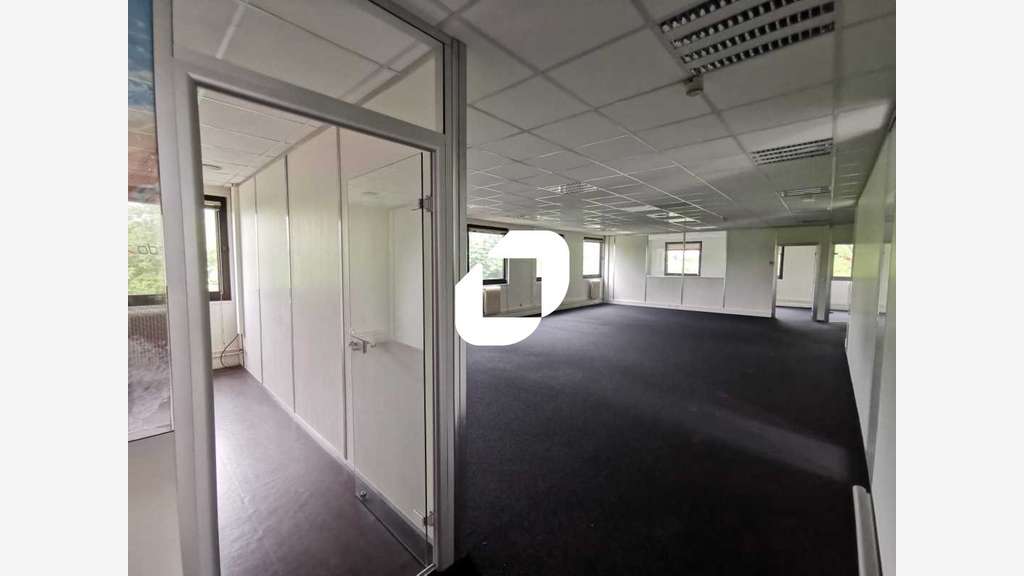 A louer Bureaux 1148m² Antony
