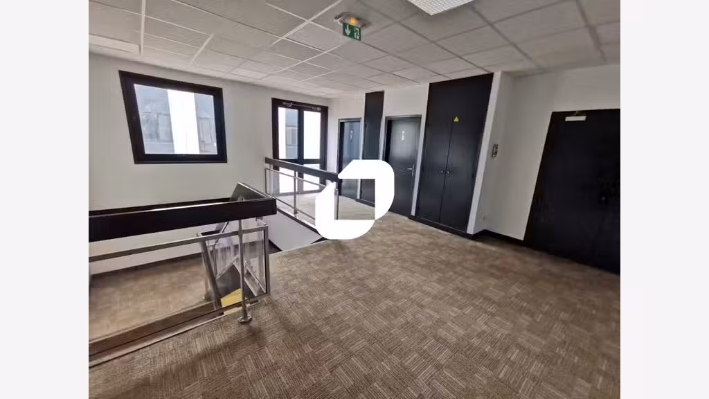 A louer Bureaux 1148m² Antony