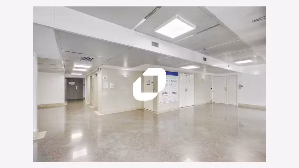A louer Bureaux 594m² Antony