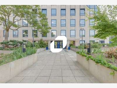 A louer Bureaux 594m² Antony