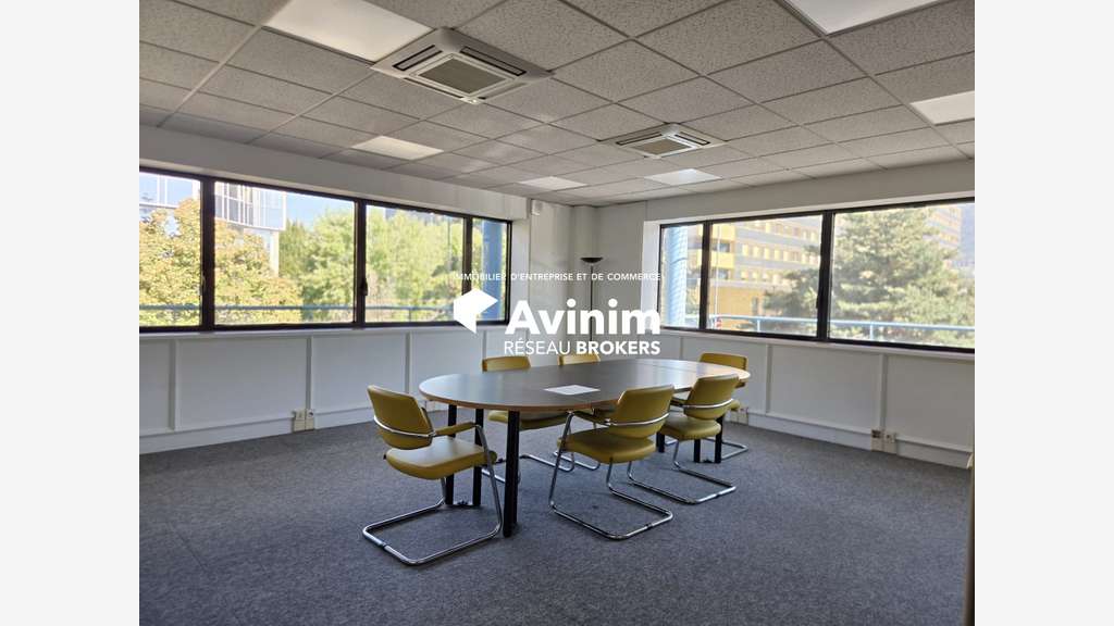 À LOUER – LOCAUX BUREAUX ET ACTIVITÉ – TECHNOPÔLE 
