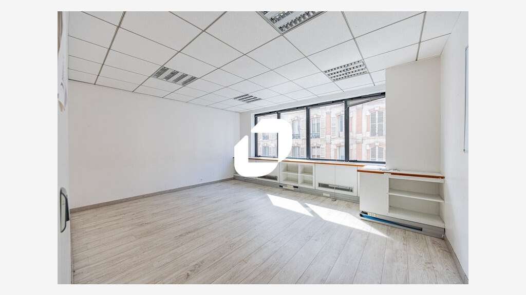 A louer Bureaux 1175m² Asnieres sur seine