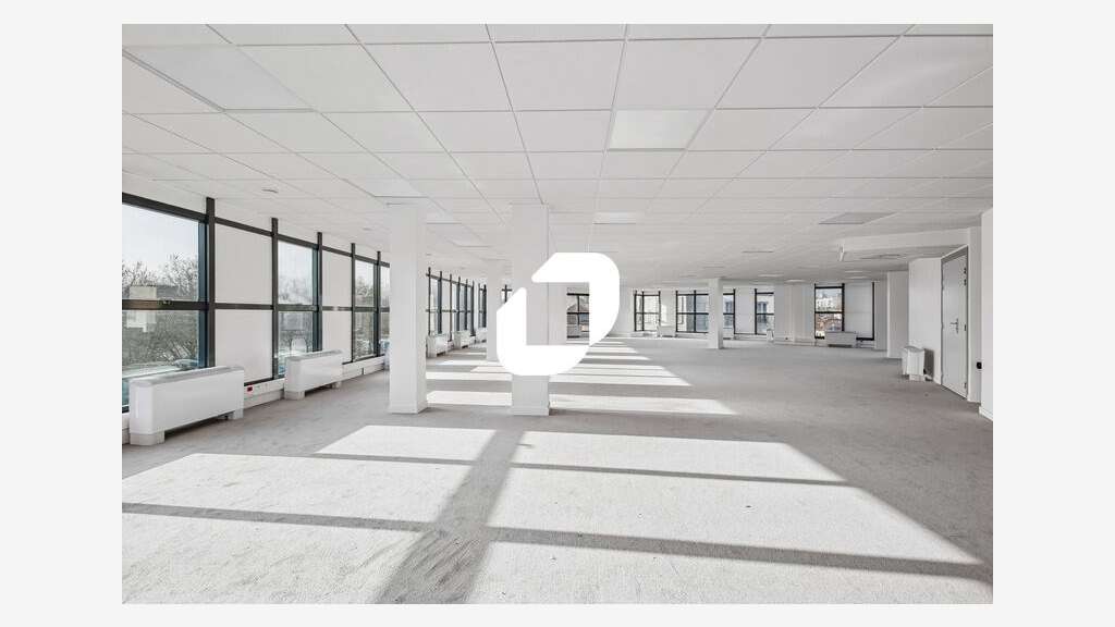 A louer Bureaux 966m² Asnieres sur seine